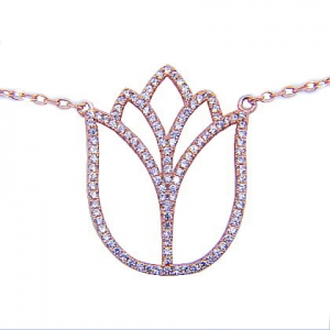 conjunto rosa con piedras rosado